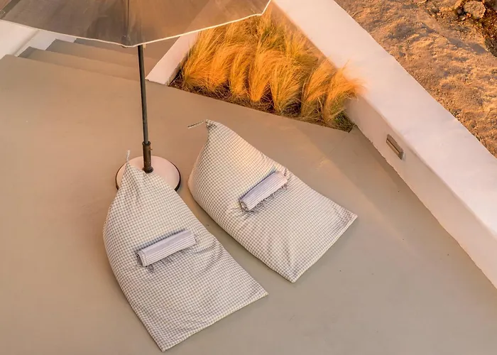 Sunset Villa Plaka (Milos)